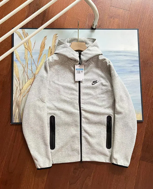 Nike Tech New Gen